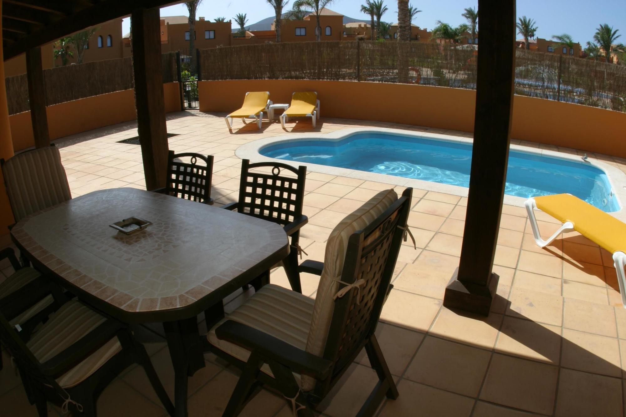Вилла House Oasis Коральео Экстерьер фото