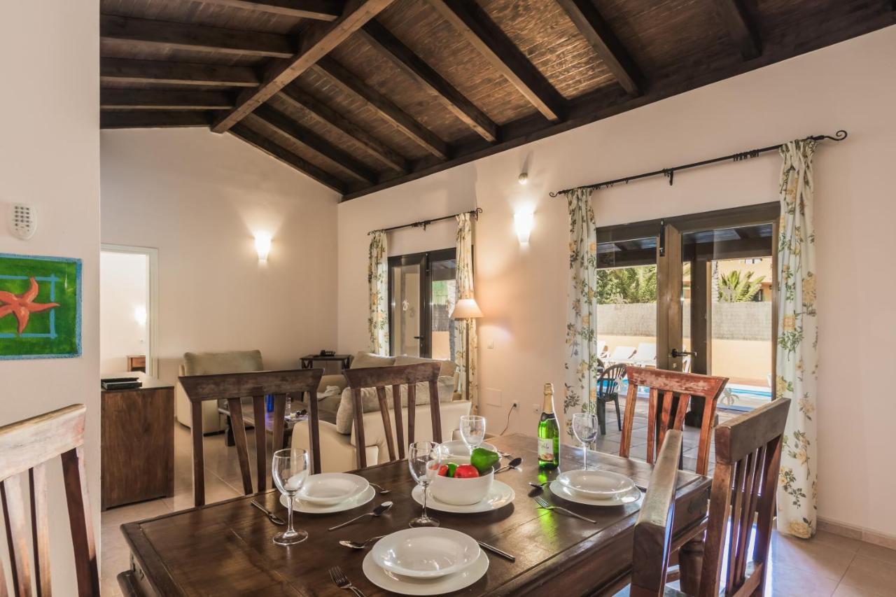 Вилла House Oasis Коральео Экстерьер фото
